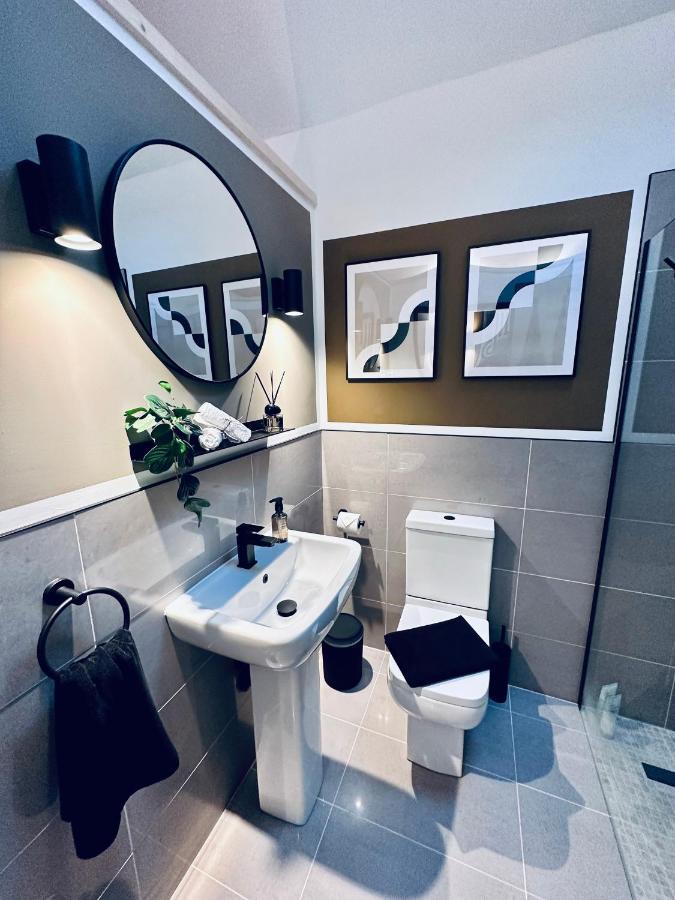 Luxury Self-Contained Suite. Кардифф Экстерьер фото
